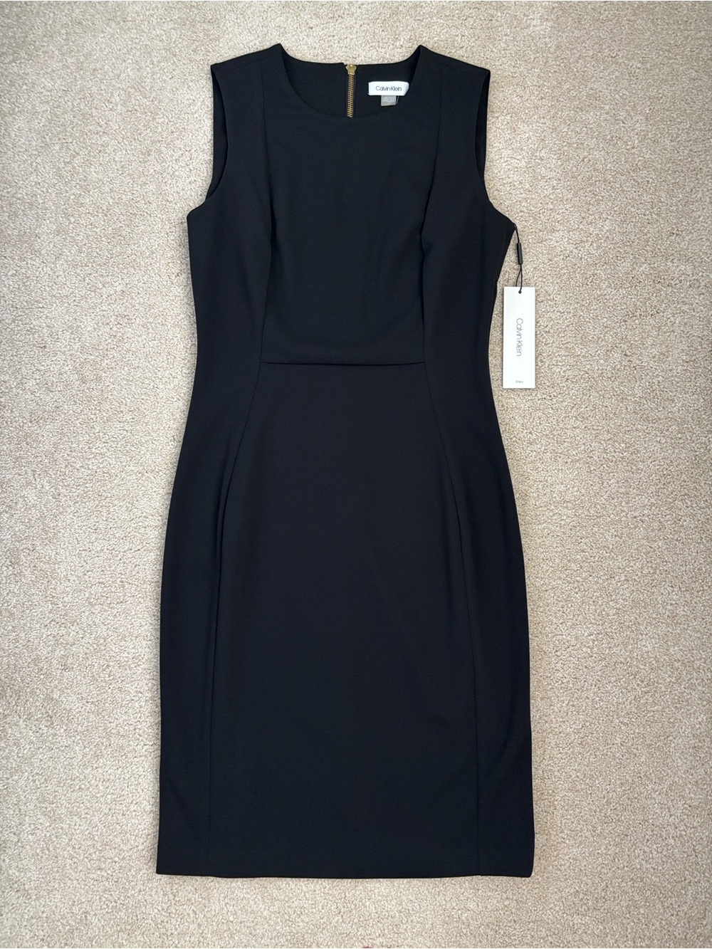 NWT Calvin Klein Women Sleeveless Back Zip Crepe Sheath Dress Size 6
